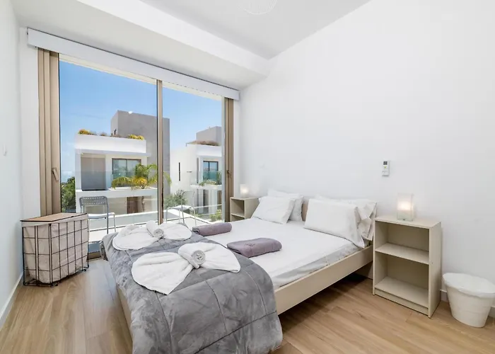 Azure Seaview - Ruby Villa Protaras