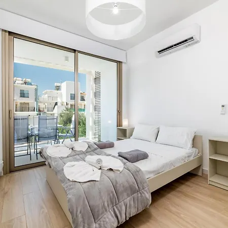 Villa Azure Seaview - Ruby Protaras