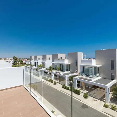 Azure Seaview - Ruby