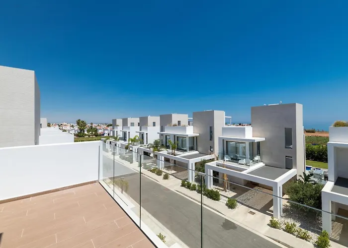 Azure Seaview - Ruby